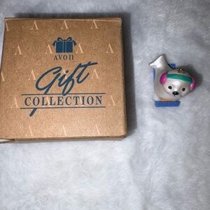 Avon Wee Winter Friends  miniature Ornament Seal
